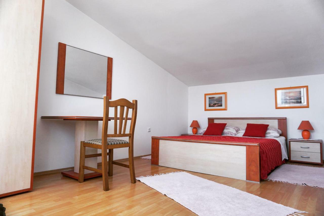 P&D Apartments Fažana エクステリア 写真