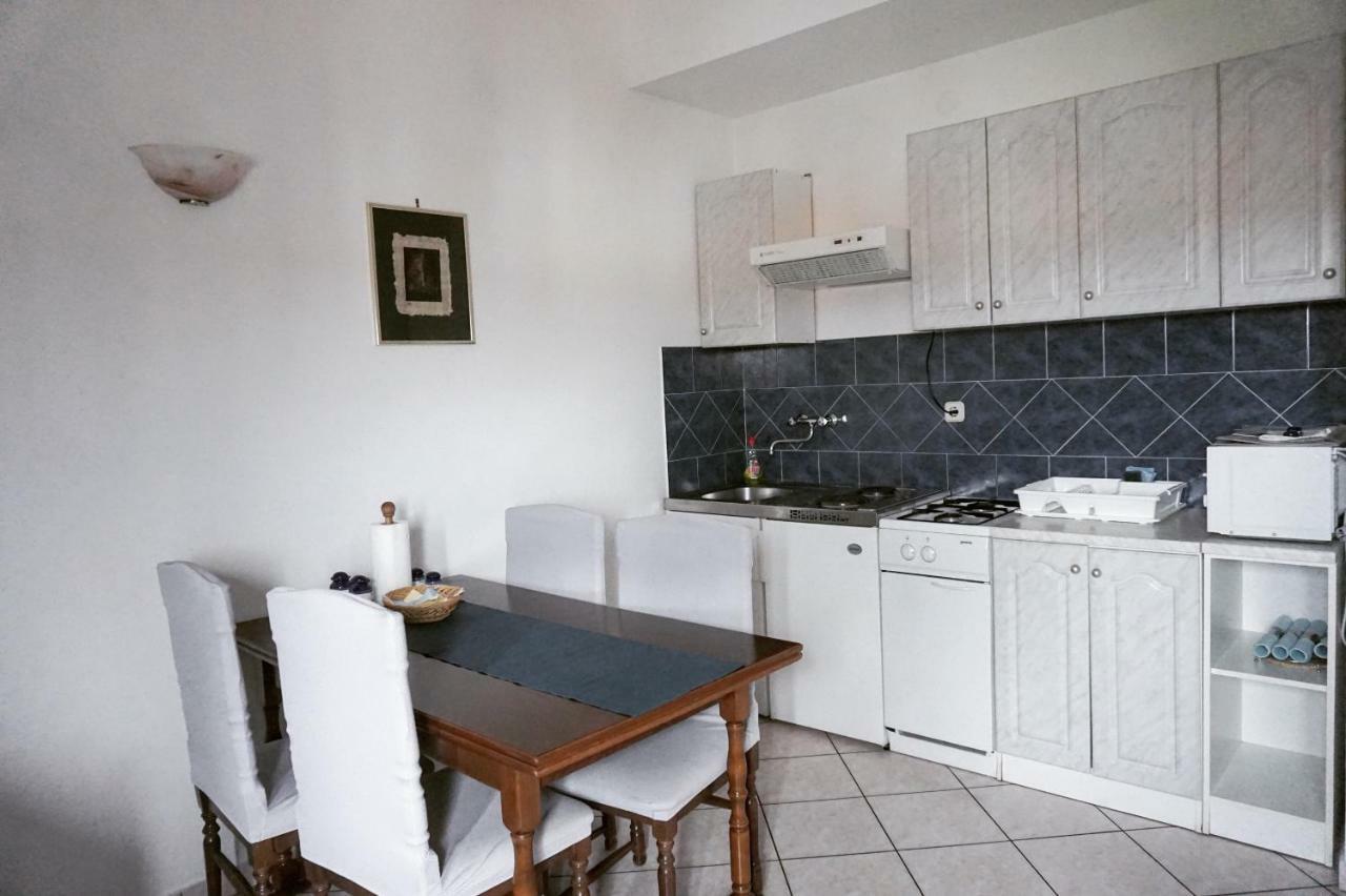 P&D Apartments Fažana エクステリア 写真